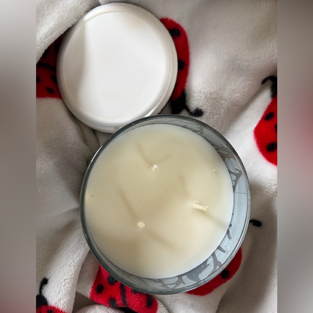 Bath & Body Works Moonlit Graveyard 3-Wick Candle - Picture 2 of 4